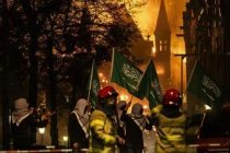 Capodanno di Guerra in Olanda e Belgio: Morti, Chiese in Fiamme e Attacchi alla Polizia