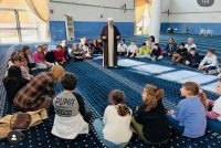 Lezioni di Islam ai Bambini delle Elementari a Piacenza: costretti a visitare moschea