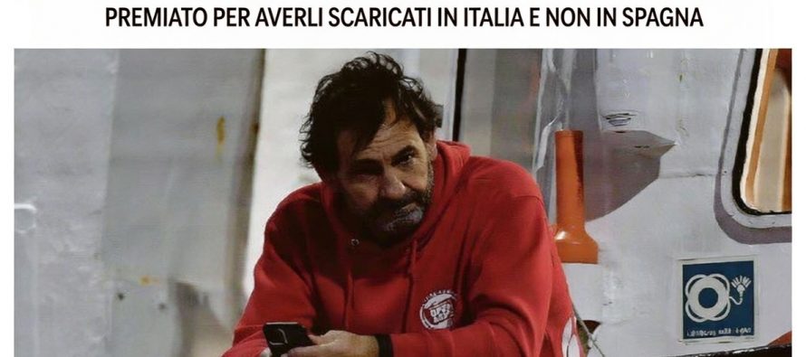Spagna premia fondatore Open Arms per avere traghettato 70mila clandestini in Italia