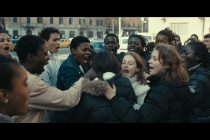 Tre bambine di 12 anni picchiate dai compagni nordafricani mentre vanno a scuola