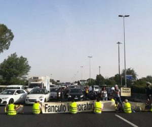 Blocco del raccordo a Roma, ”gretini” assolti dai giudici