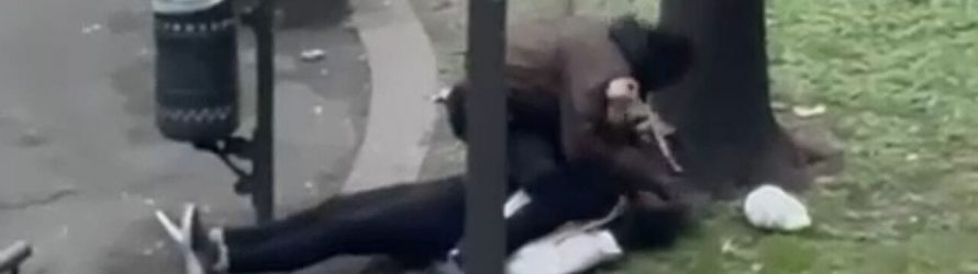 Africano la blocca a terra e poi la violenza