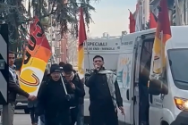 Islamisti cacciano giornalista italiana dal quartiere islamico di Milano – VIDEO