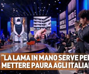 “La lama in mano serve per mettere paura agli italiani”