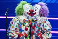 Bacio Saffico a Sanremo 2026: la Vera Trasgressione è la Normalità