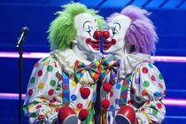 Bacio Saffico a Sanremo 2026: la Vera Trasgressione è la Normalità