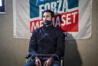 Fabrizio Corona cancellato dai social e dalle discoteche