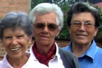 Tre suore italiane accolgono africani e uno di loro le uccide