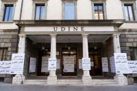 Sindaco PD sostituisce dialetto con avvisi in Arabo