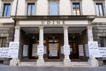 Sindaco PD sostituisce dialetto con avvisi in Arabo