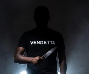 ACCOLTELLATORE PROF BERGAMO HA MADRE STRANIERA E PADRE CON CITTADINANZA ITALIANA