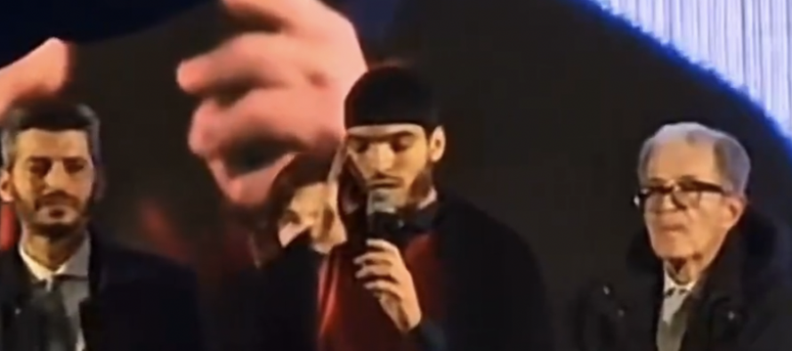 Prodi e il mancato Papa Zuppi celebrano Allah a Bologna – VIDEO