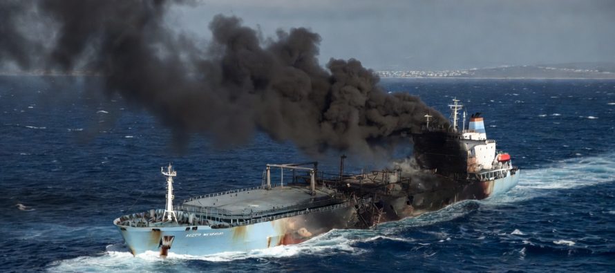 Metaniera russa alla deriva verso Lampedusa: folle attacco ucraino mette a rischio Italia