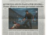 Sgozza italiano in piazza perché vuole la sua ragazza