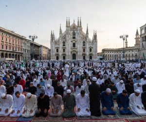 Ramadan, città italiane invase da islamici: piazze vietate alle donne