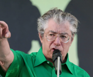 Addio a Bossi che ha impedito a Fini di dare il voto agli immigrati