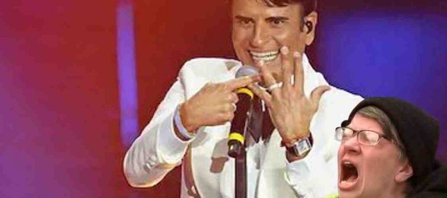 Femministe contro Sal Da Vinci: ‘ha vinto il patriarcato’