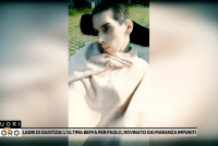 Ridotto su una sedia dai migranti, lo Stato vuole 44mila euro di tasse