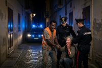 ARRESTATO MENTRE VIOLENTA A MORSI 70ENNE ITALIANA