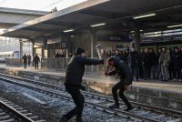 Massacrato a martellate sui binari della stazione di Imola